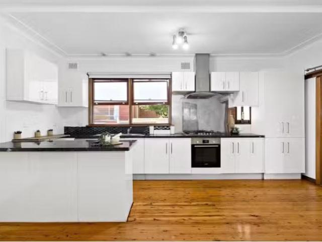 For Rent! 162 Epping Road, North Ryde House for rent Listed b.