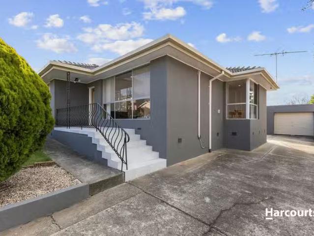 Just in! 16 Ernest Street, Bell Post Hill, VIC 3215 House fo.