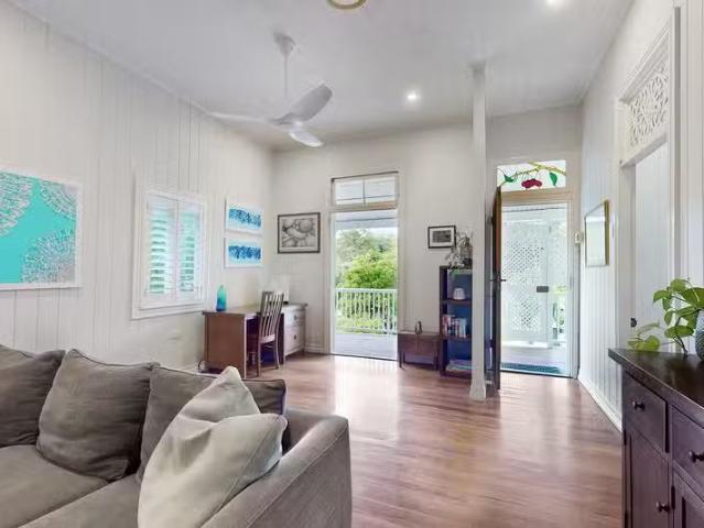 Nice 16 Shaw Street, BARDON, QLD 4065 House for Rent