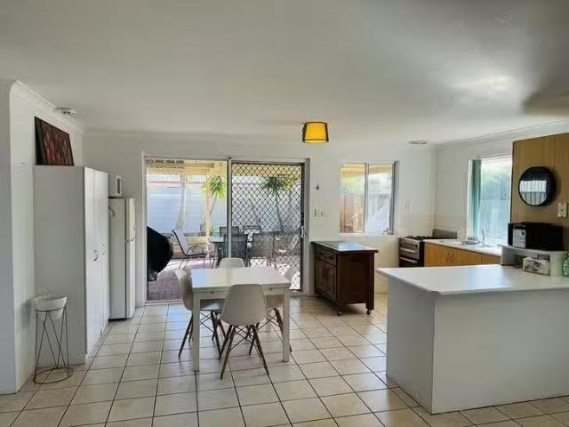 Nice 16 Willmott Street, Geographe, WA 6280