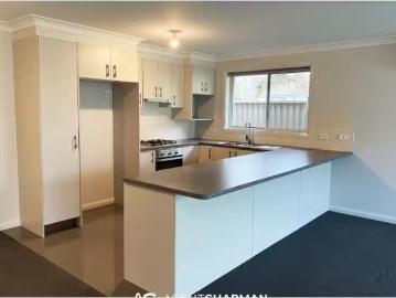 Charming 16B Kefford Street, Bathurst Townhouse for rent List.