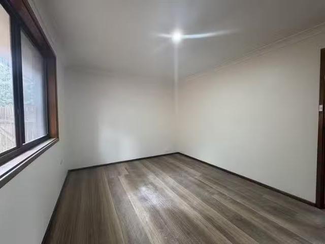 Charming 1/77 Broughton Street, Campbelltown, NSW 2560