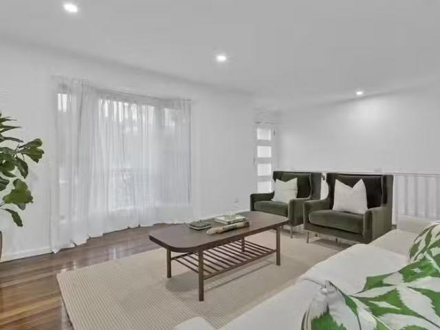 For Rent! 178 Burbong Street, Chapel Hill, QLD 4069