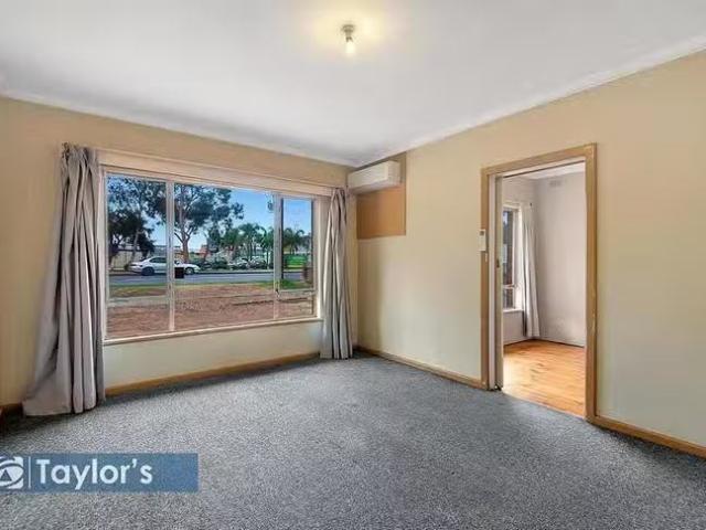 Charming 171 Park Terrace, Brahma Lodge, SA 5109