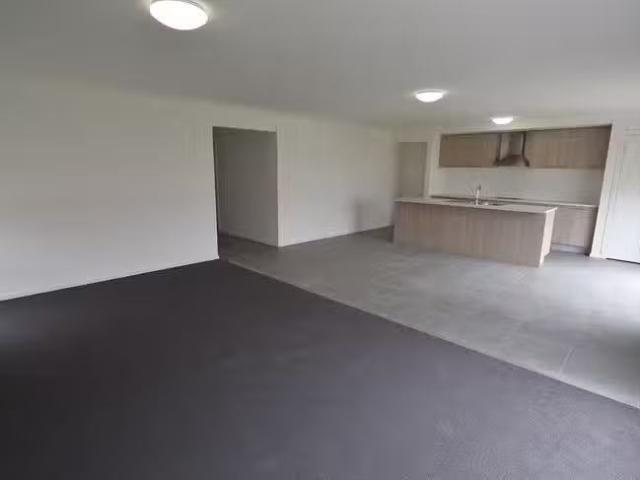 Unique 17 Kerrie Avenue, Munno Para West, SA 5115