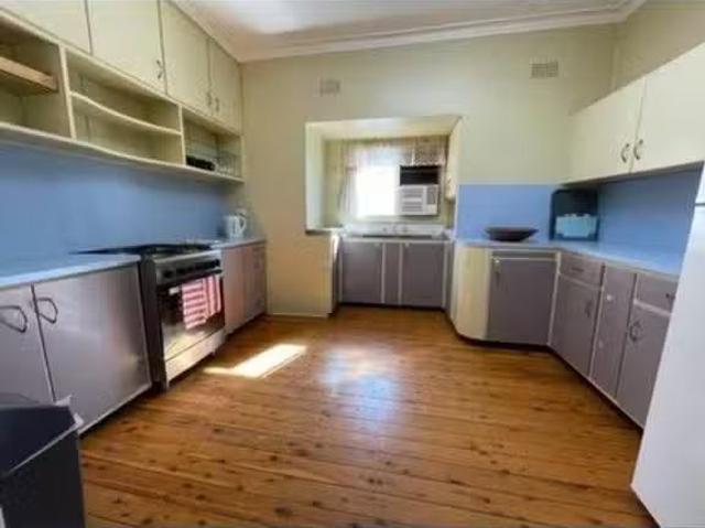 New 17 Raymond Street, Wellington, NSW 2820