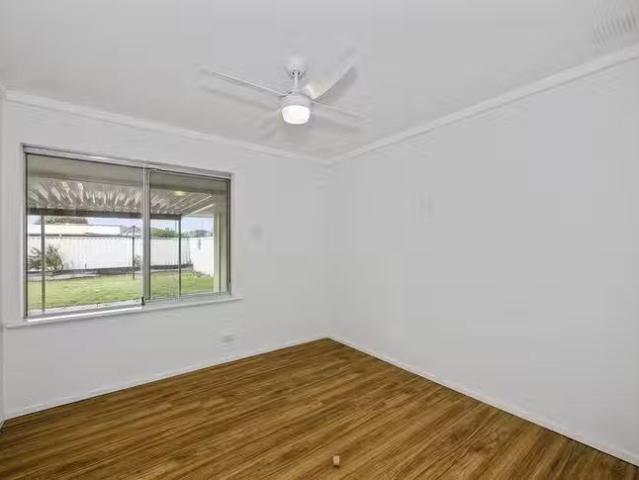 Cheap 17A Tropicana Way, Safety Bay, WA 6169