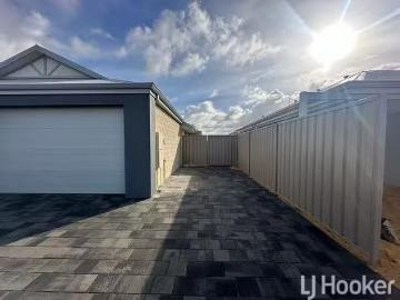 Rental! 17B Feldspar Road, Karnup, WA 6176