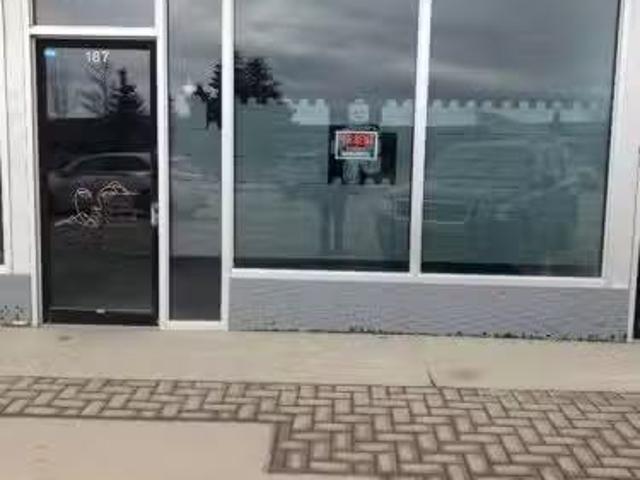 Nice 187 Pembina, Hinton, AB, T7V 2V7 commercial for lease.