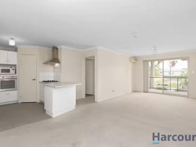 New 18/20 24 Burton Street, CANNINGTON, WA 6107 Apartment fo.