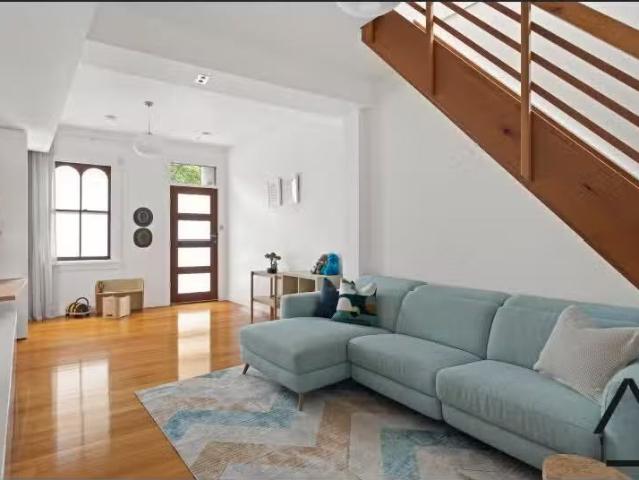 Charming 182 Henderson Road, Alexandria House for rent Listed.