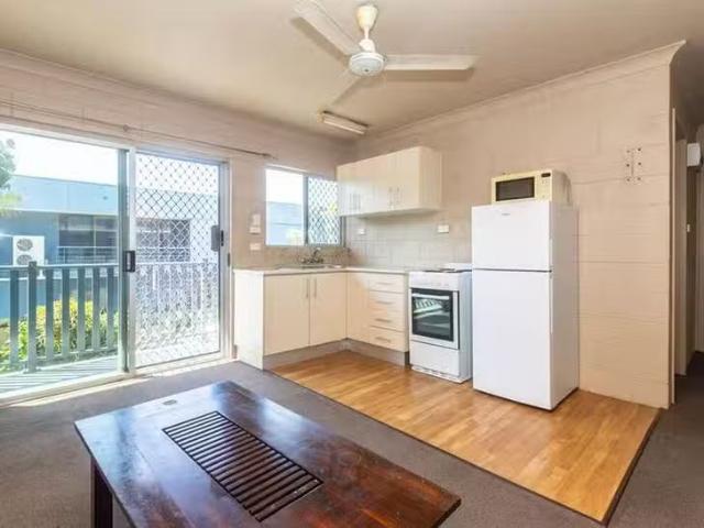 Charming 18/324 328 Sheridan Street, Cairns North, QLD 4870