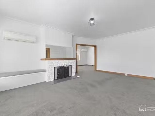 Deal! 18 Colgrave Street, Trevallyn, TAS 7250