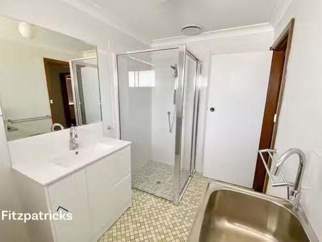 Rental! 1/8 Graham Street, Lake Albert, NSW 2650
