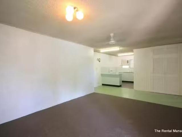 For Rent! 1/8 Piccadilly Street, Hyde Park, QLD 4812