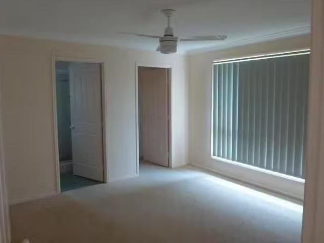 Nice 18 Whitsunday Court, Upper Caboolture, QLD 4510