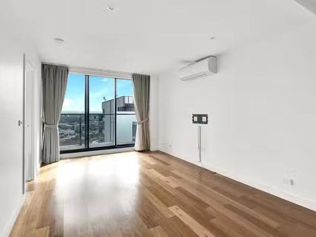 For Rent! 1904/228 Abeckett Street, Melbourne, VIC 3000