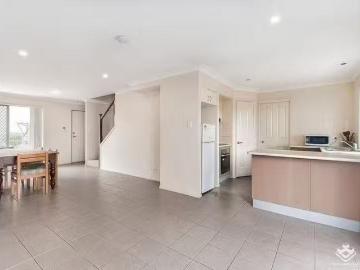 Nice 19/20 Kathleen Street, Richlands, QLD 4077