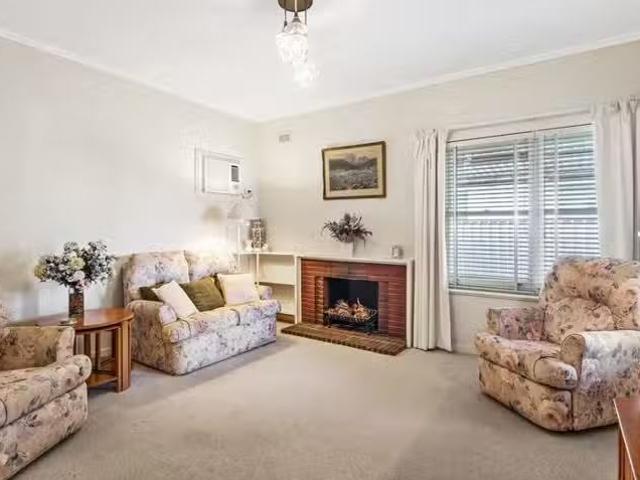 For Rent! 19 Johnstone Street, Glengowrie, SA 5044