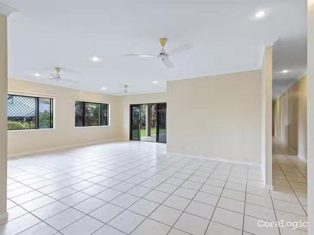Unique 19 Lillipilli Street, Redlynch, QLD 4870