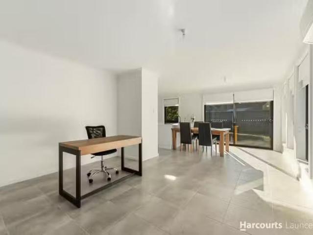 Cozy 19 Marion Avenue, NEWSTEAD, TAS 7250 House for Rent