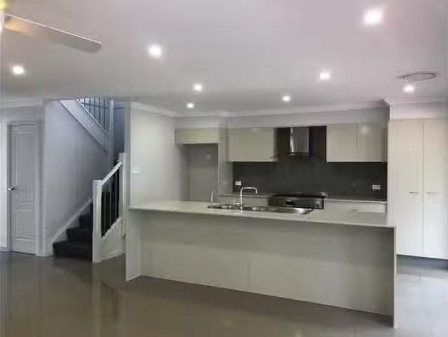 Cheap 19 Swan Street, Rydalmere NSW 2116