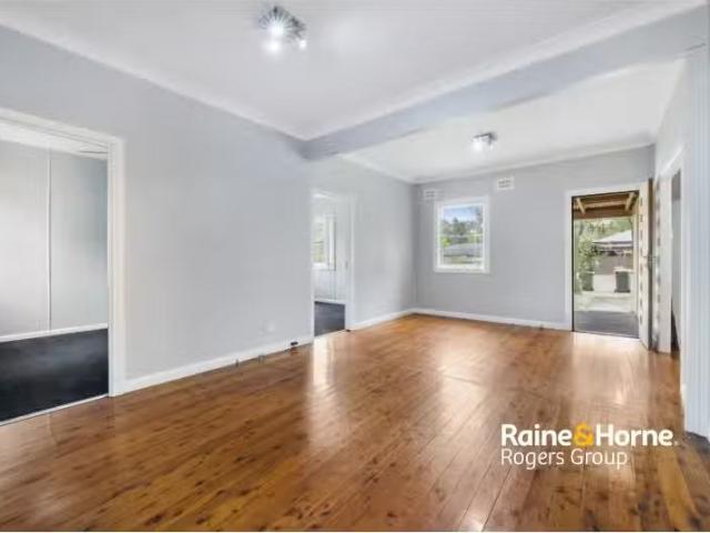 Cozy 19 Wall Road, GOROKAN House for rent Listed by Jacinda S.