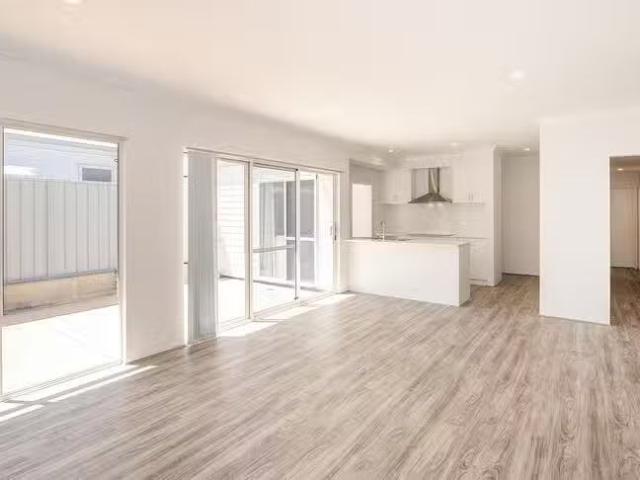 Rental! 1 4/47 Le Souef Street, Margaret River, WA 6285