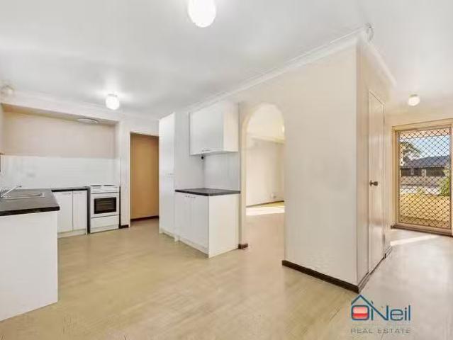 Nice 1 Ainsley Court, Camillo, WA 6111
