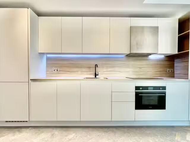 For Rent! 1 BA 1 bedroom apartment for rent in Makers Yard, Sk.