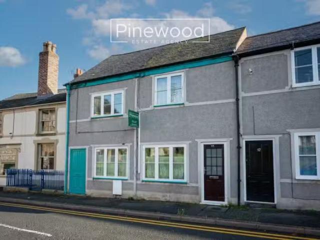 Rental! 1 BA 1 bedroom apartment for rent in Brynford Street.