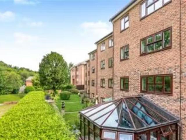 Just in! 1 BA 1 bedroom ground floor flat for rent in Knowle L.