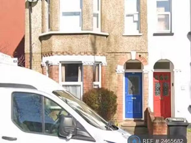 Cozy 1 BA 1 bedroom flat for rent in Crown Lane, Bromley, BR2