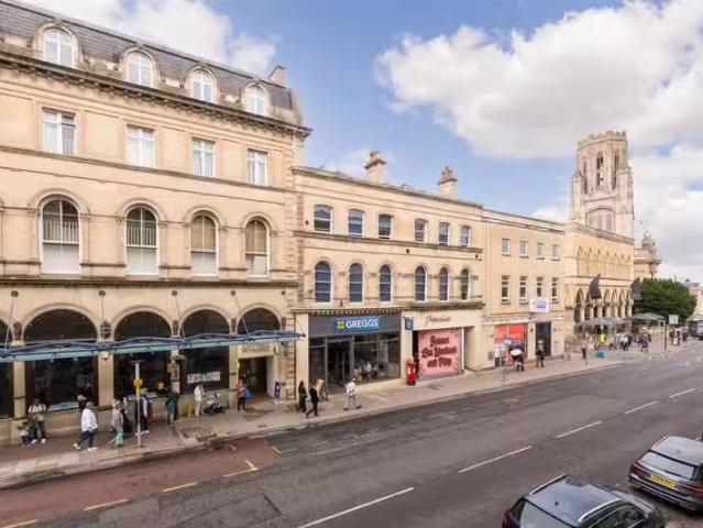 Cheap 1 BA 1 bedroom flat for rent in Queens Road, Clifton, BS8