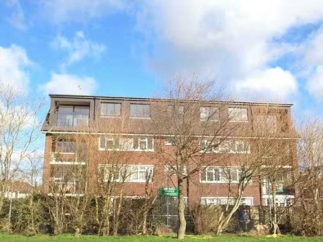 Cheap 1 BA 2 bedroom apartment for rent in Park View Court, Ju.