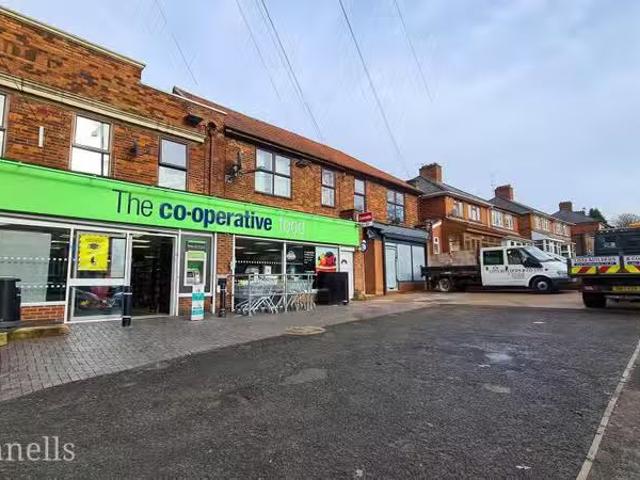 Unique 1 BA 2 bedroom ground floor flat for rent in Dads Lane.