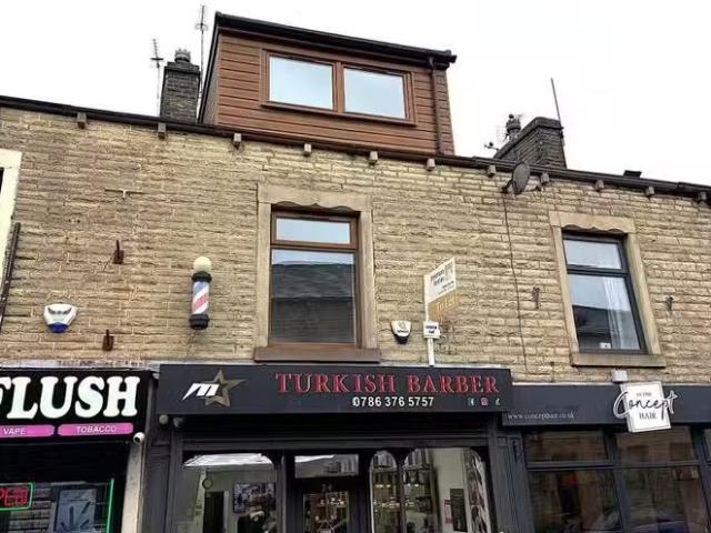 Rental! 1 BA 2 bedroom duplex for rent in Kay Street, Rossenda.