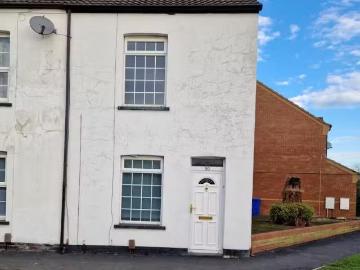Unique 1 BA 2 bedroom end of terrace house for rent in Caistor.