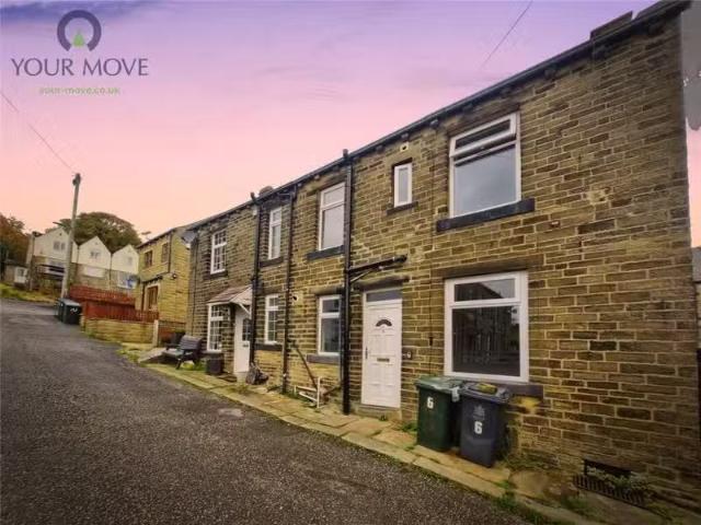 Cozy 1 BA 2 bedroom end of terrace house for rent in Violet St.