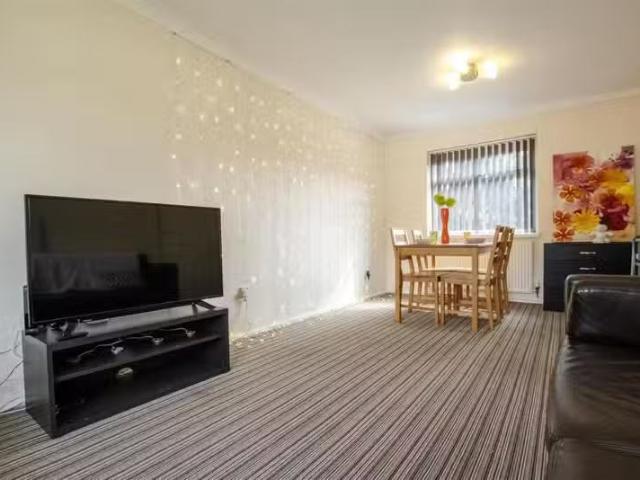New 1 BA 2 bedroom house for rent in Leahurst Crescent, Birmin.