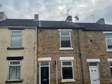 Just in! 1 BA 2 bedroom house for rent in Main Street, Shildon.