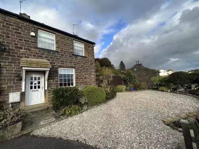 Nice 1 BA 2 bedroom terraced house for rent in Low Banks, Ridd.