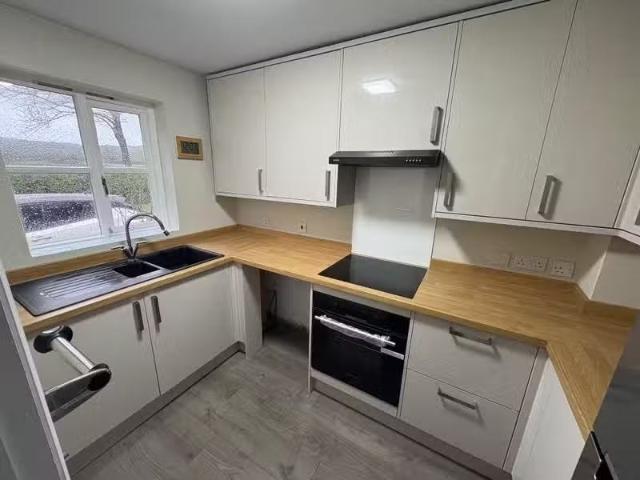 For Rent! 1 BA 2 bedroom terraced house for rent in Malthouse.