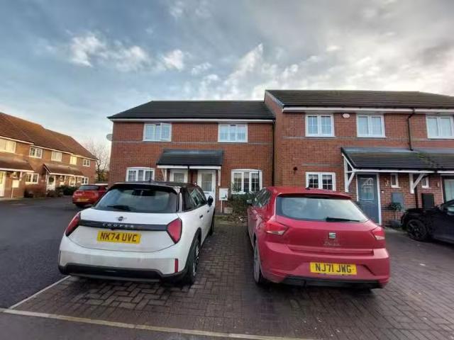 Nice 1 BA 2 bedroom terraced house for rent in Rokeby Way, Spe.