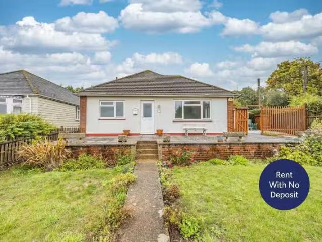 For Rent! 1 BA 3 bedroom bungalow for rent in Out Elmstead Lan.