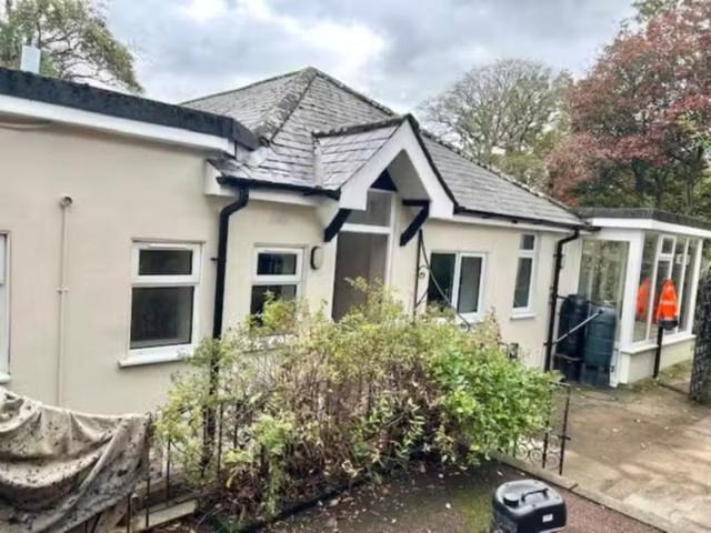Nice 1 BA 3 bedroom detached bungalow for rent in Raystede, Th.