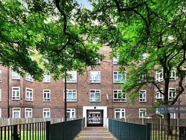 Cozy 1 BA 3 bedroom flat for rent in Homerton Road, London, E9