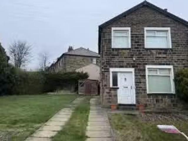 New 1 BA 3 bedroom semi detached house for rent in Tyersal, Br.