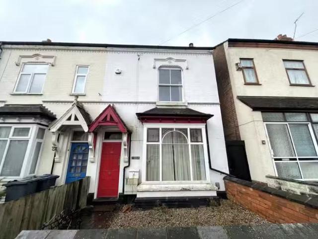 Rental! 1 BA 3 bedroom semi detached house for rent in Watt Ro.