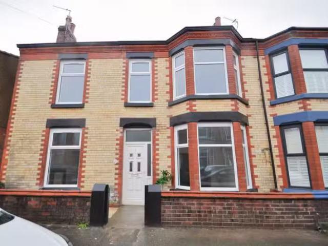 New 1 BA 3 bedroom terraced house for rent in Seaview Avenue.
